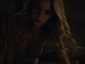 Sydney Sweeney nude - Euphoria s01e06 (2019)